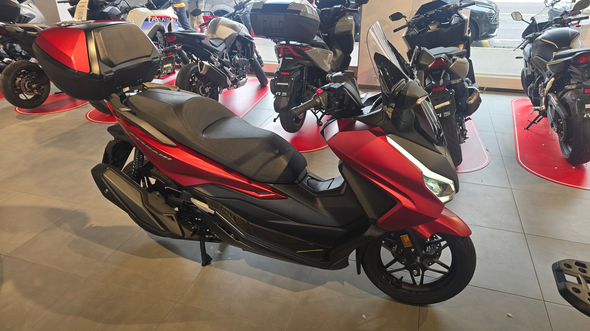 HONDA NSS 350 Smart Top Box-image-2