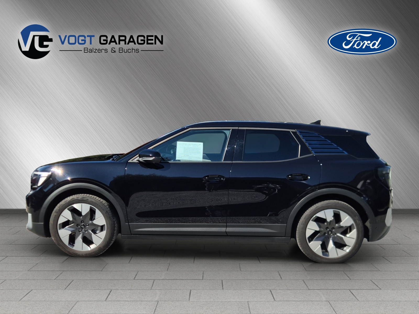 FORD Explorer Extended Range Premium 77kWh-showroom-element-2