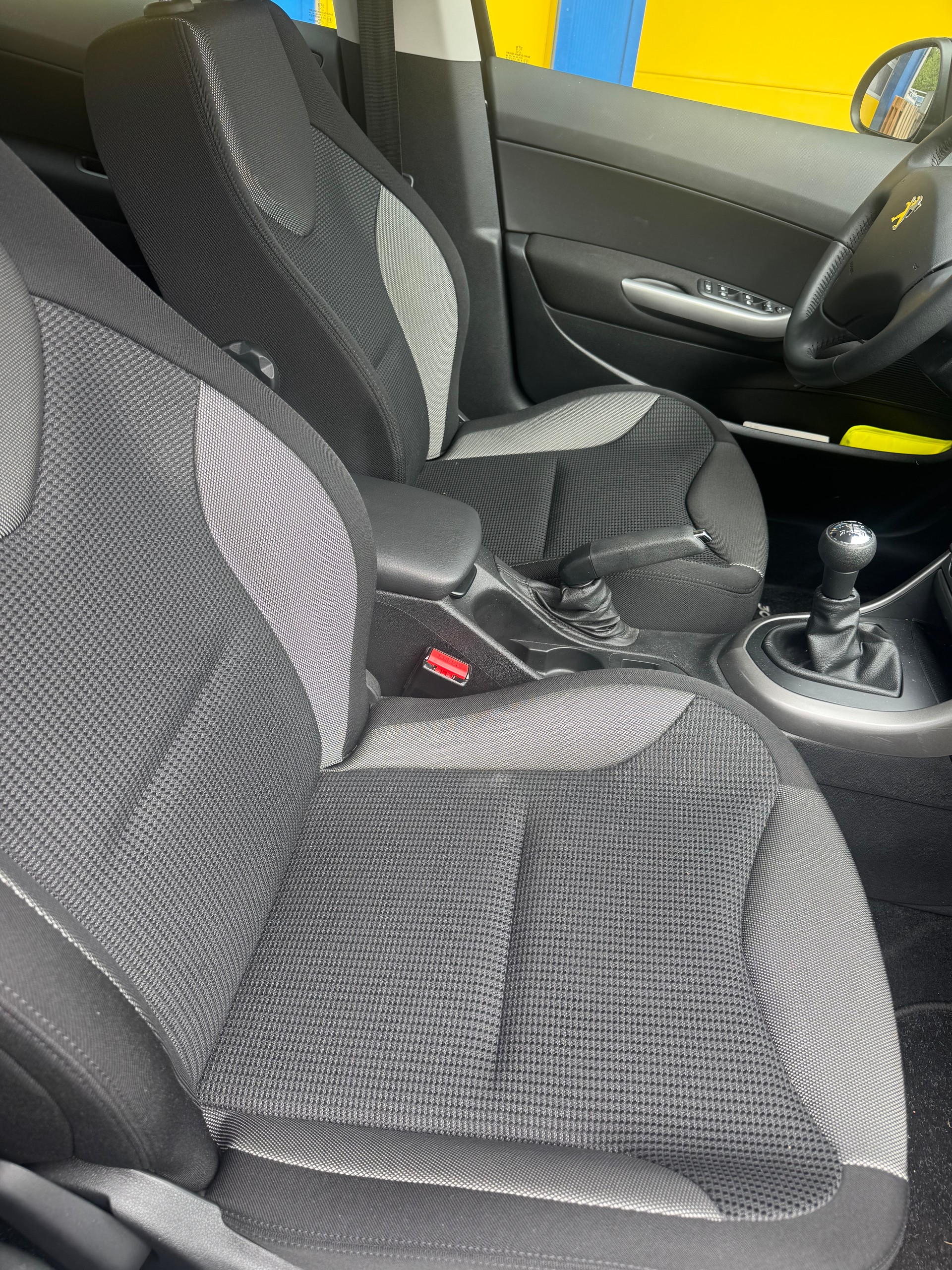 PEUGEOT 308 1.6 16V VTI Active-image-3