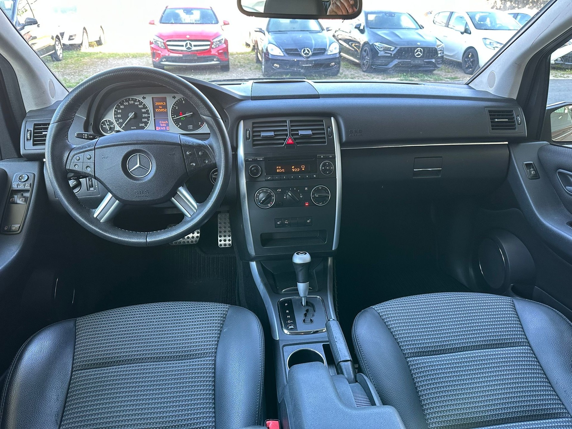 MERCEDES-BENZ A 200 Elégance Autotronic-image-7