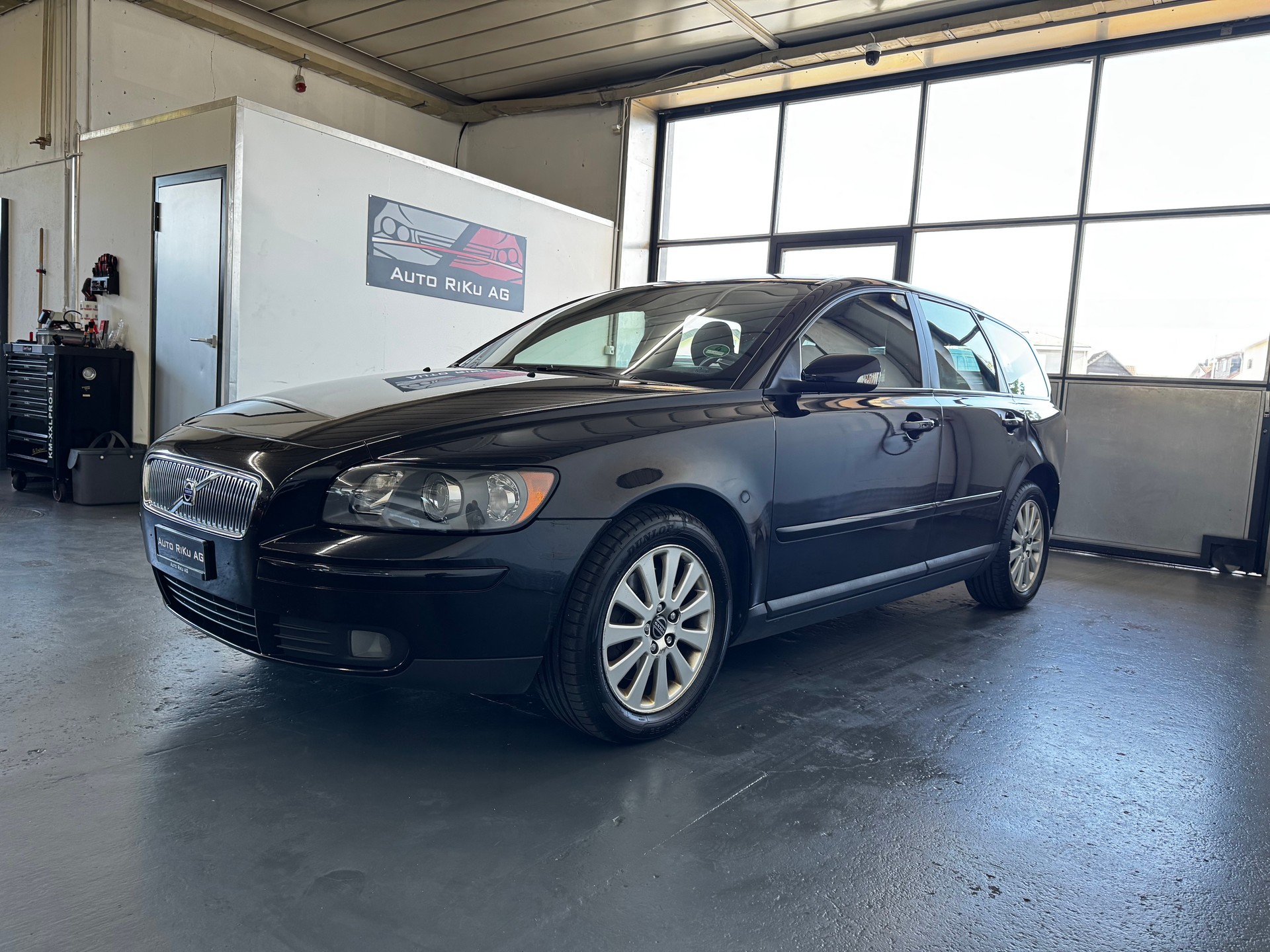 VOLVO V50 2.0D Momentum-image-6