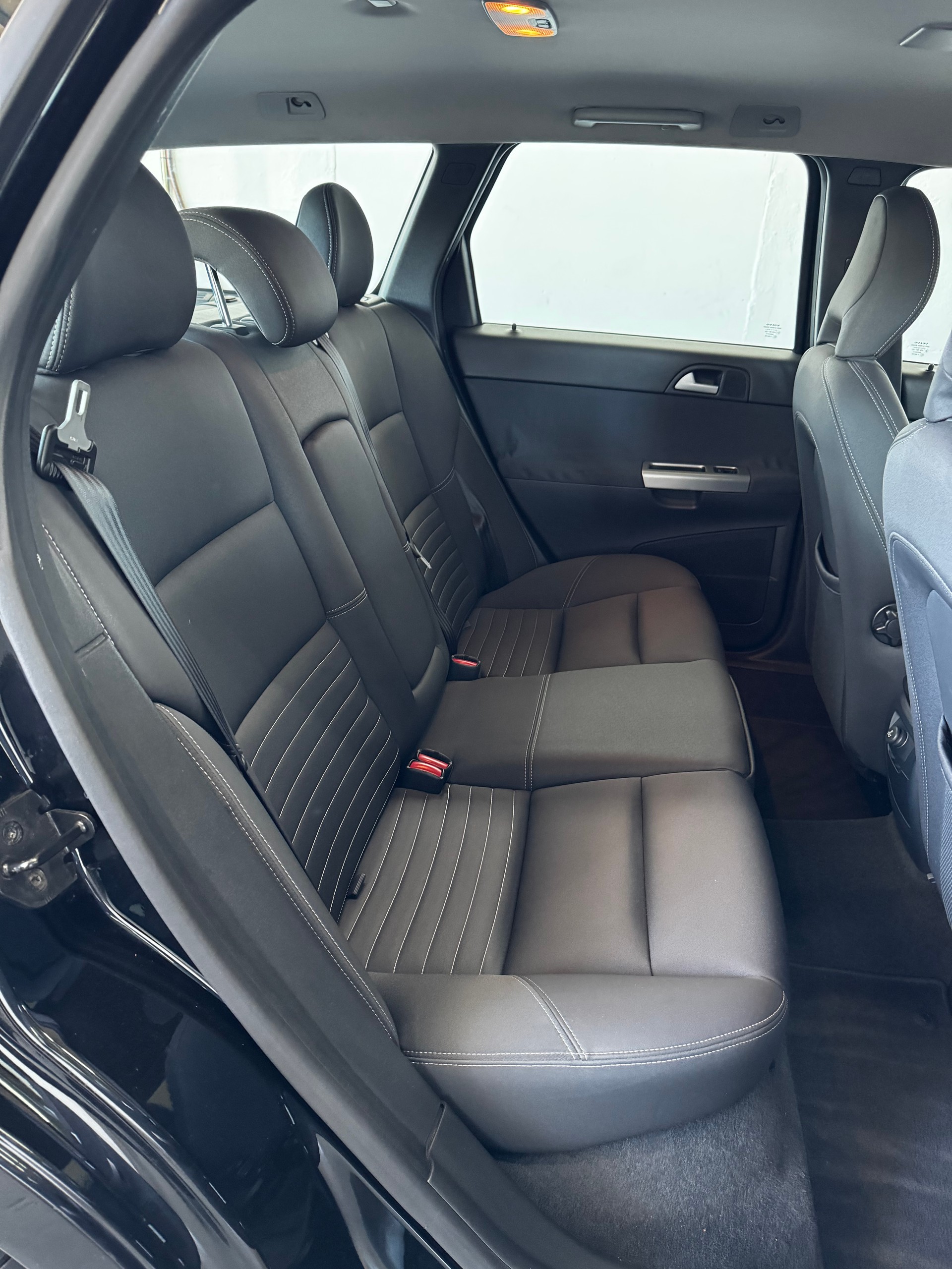 VOLVO V50 2.0D Momentum-image-21