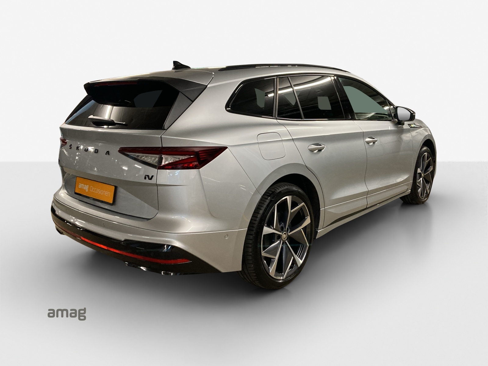 SKODA Enyaq iV 80x RS-image-4