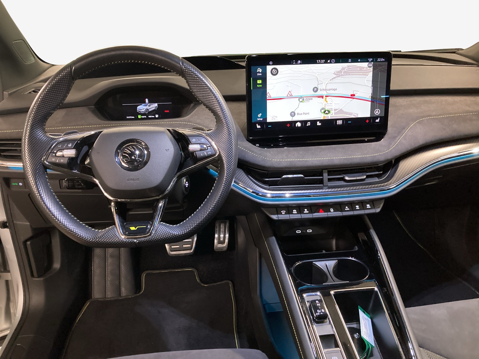 SKODA Enyaq iV 80x RS-image-8
