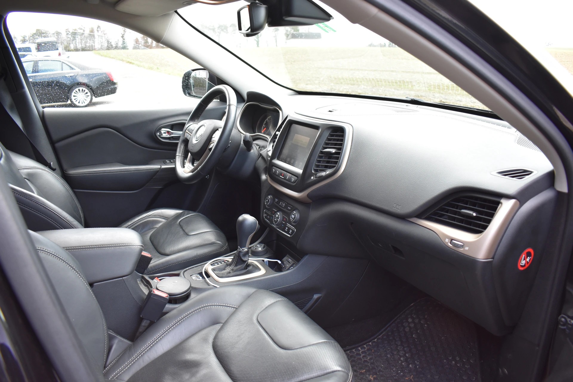 JEEP Cherokee 2.2TD Limited AWD 9ATX AD-image-10