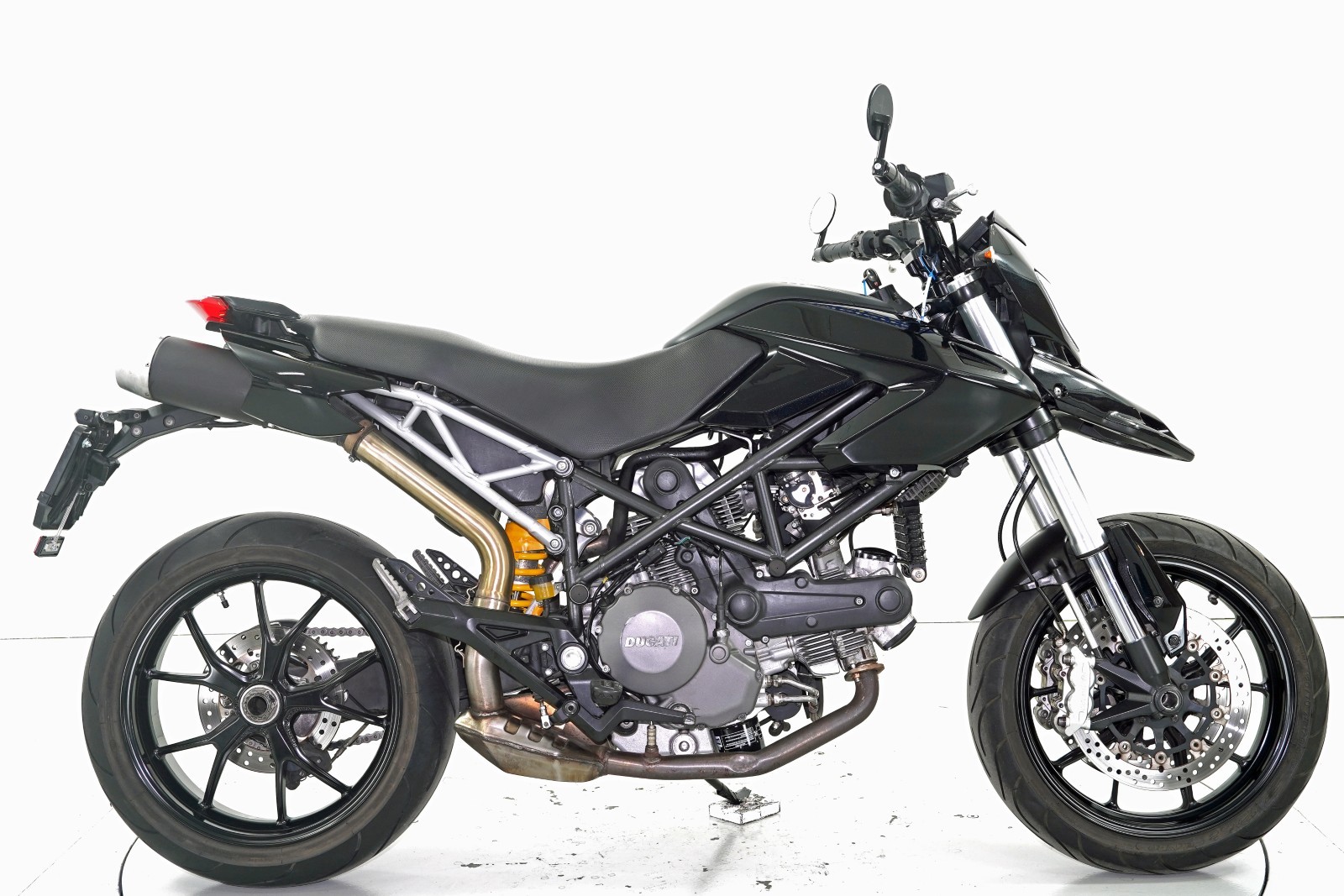 DUCATI Hypermotard 796-image-3