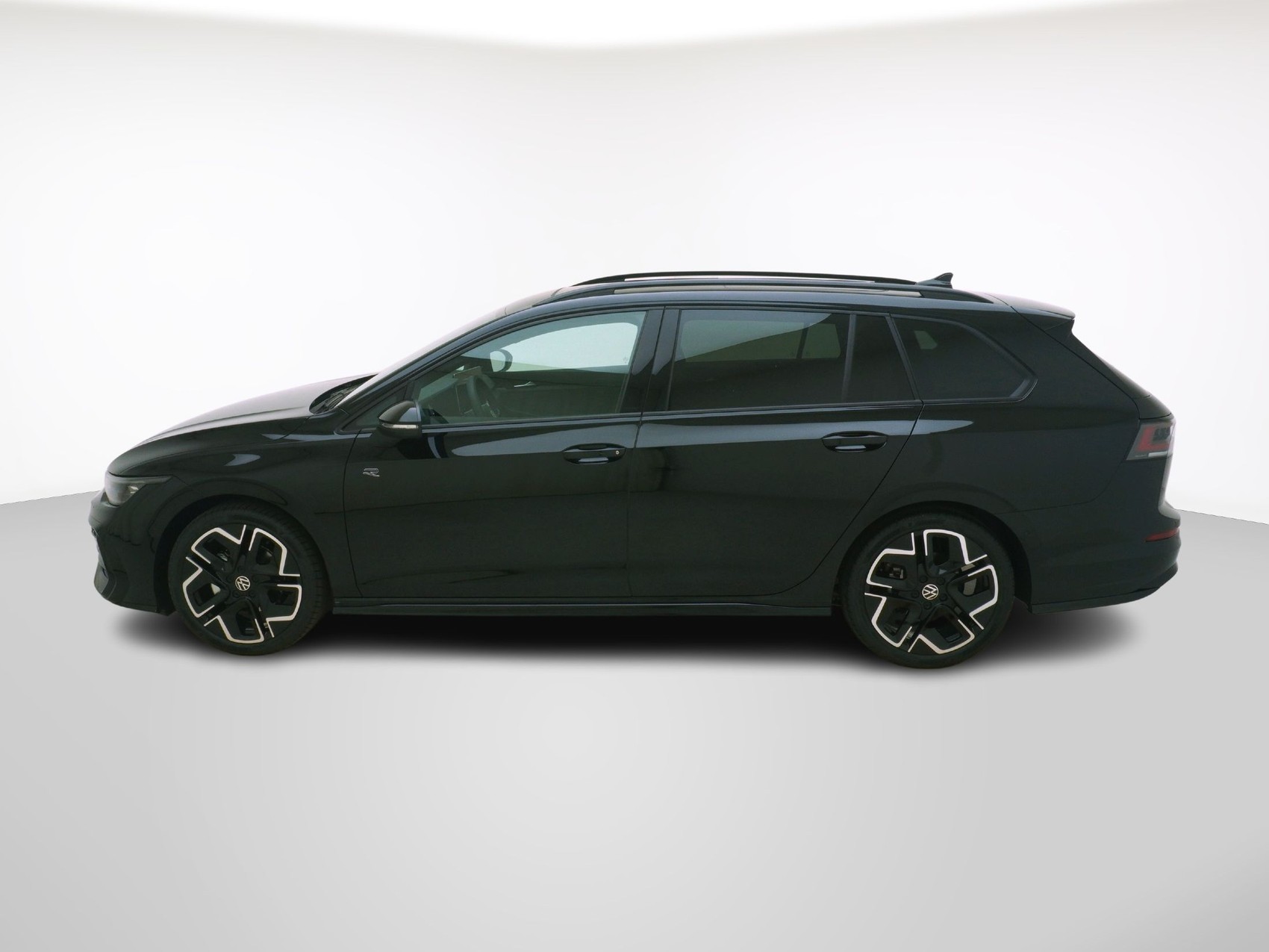 VW Golf VIII Variant 1.5 eTSI R-Line DSG-showroom-element-1