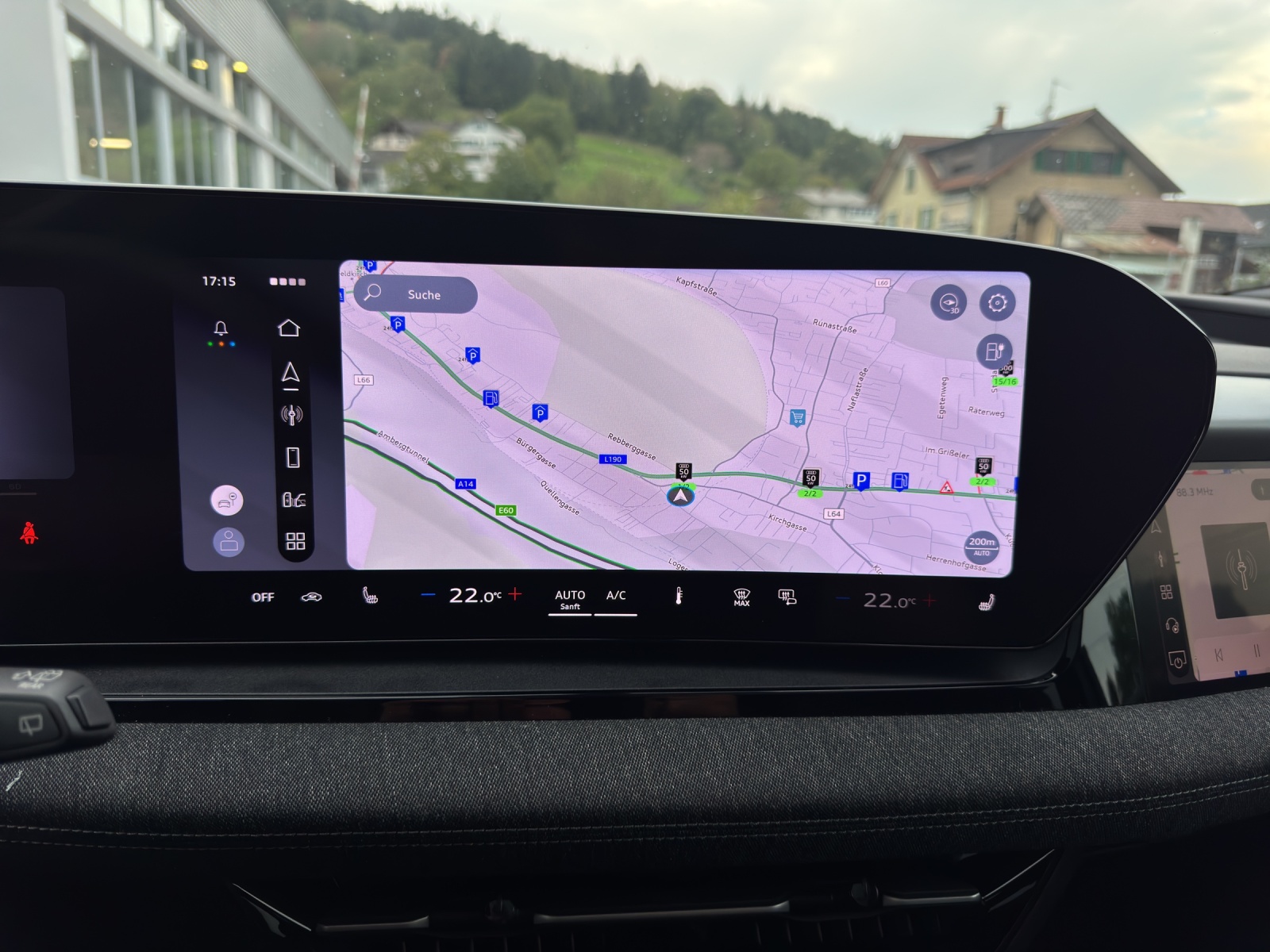 AUDI Q6 e-tron quattro-image-20