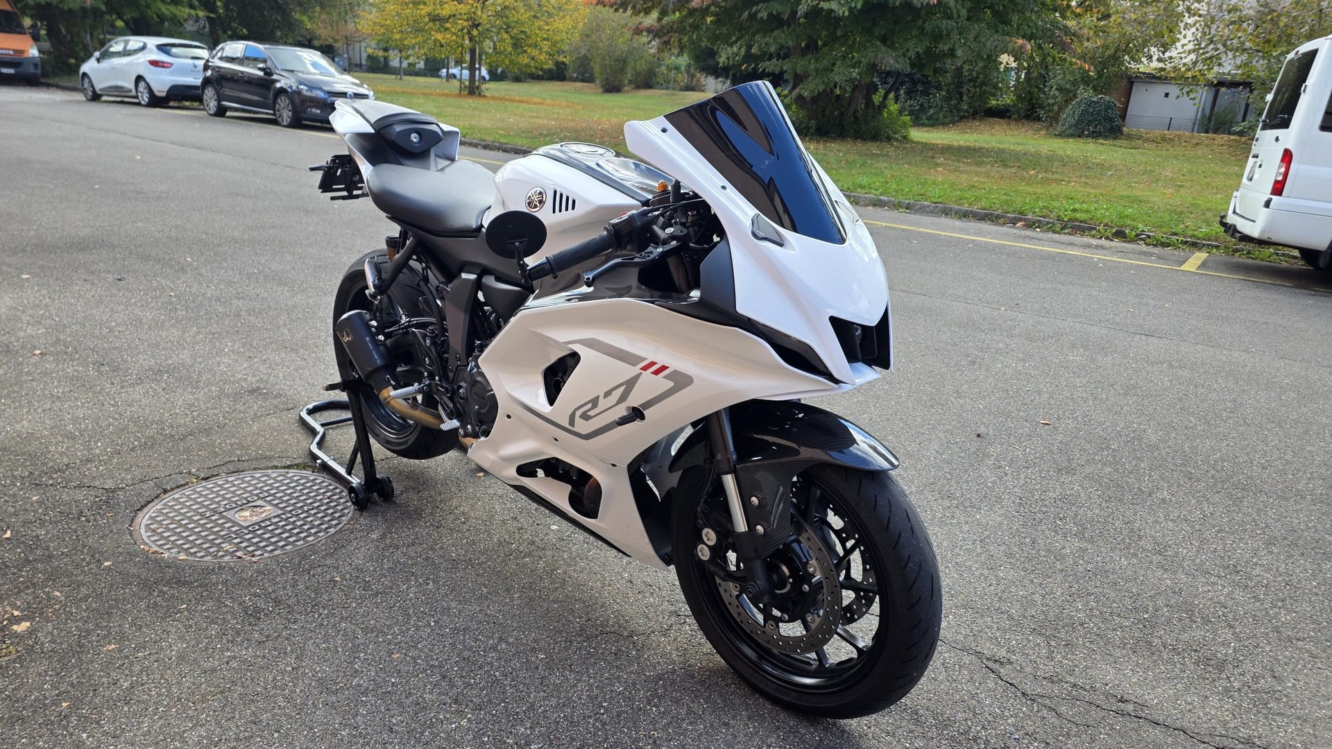YAMAHA YZF-R7 (35kW)-image-1