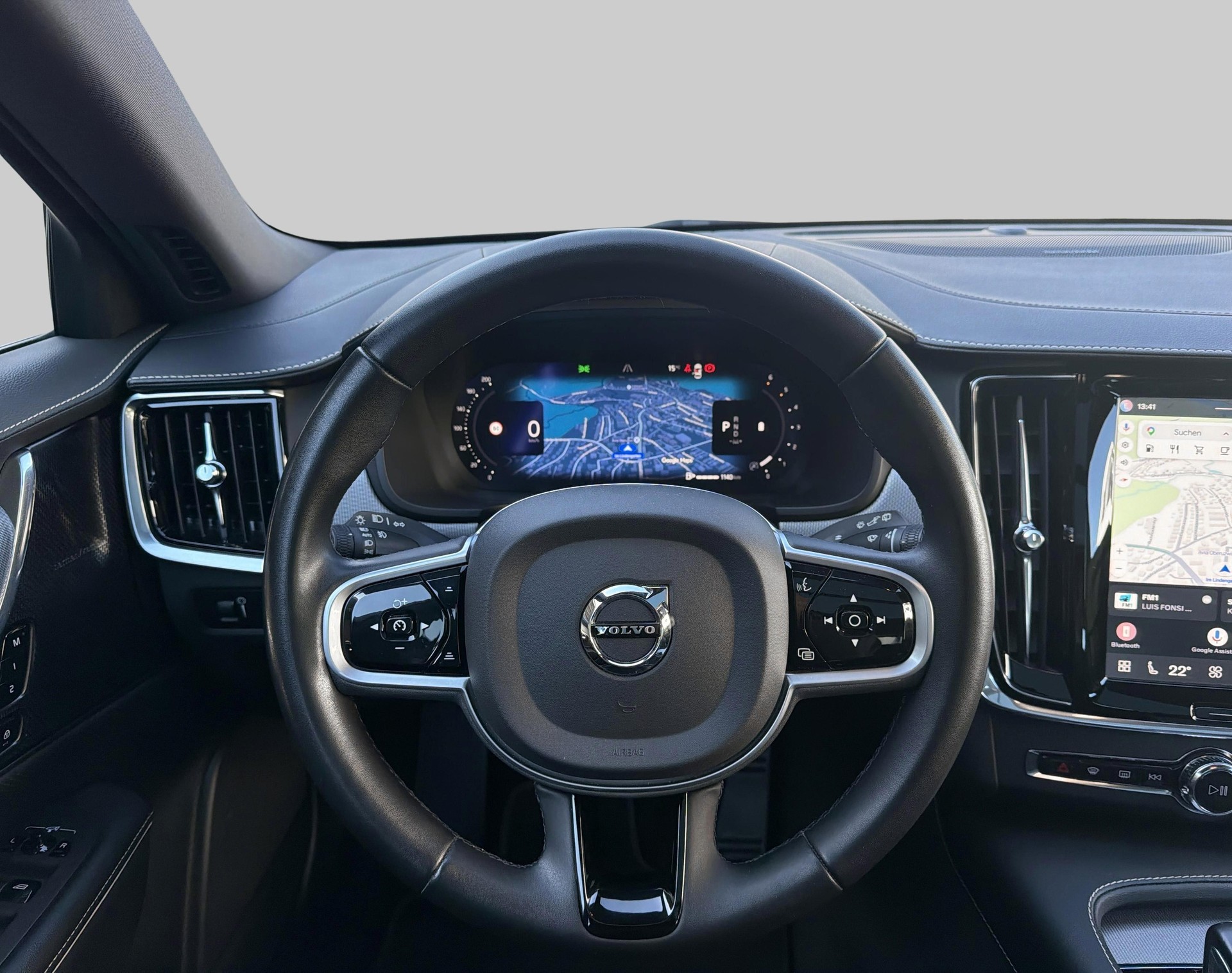 VOLVO V90 2.0 B5 R-Design AWD-image-13