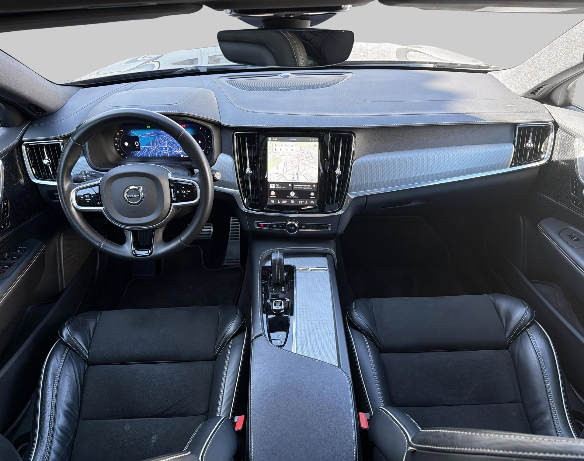VOLVO V90 2.0 B5 R-Design AWD-image-4