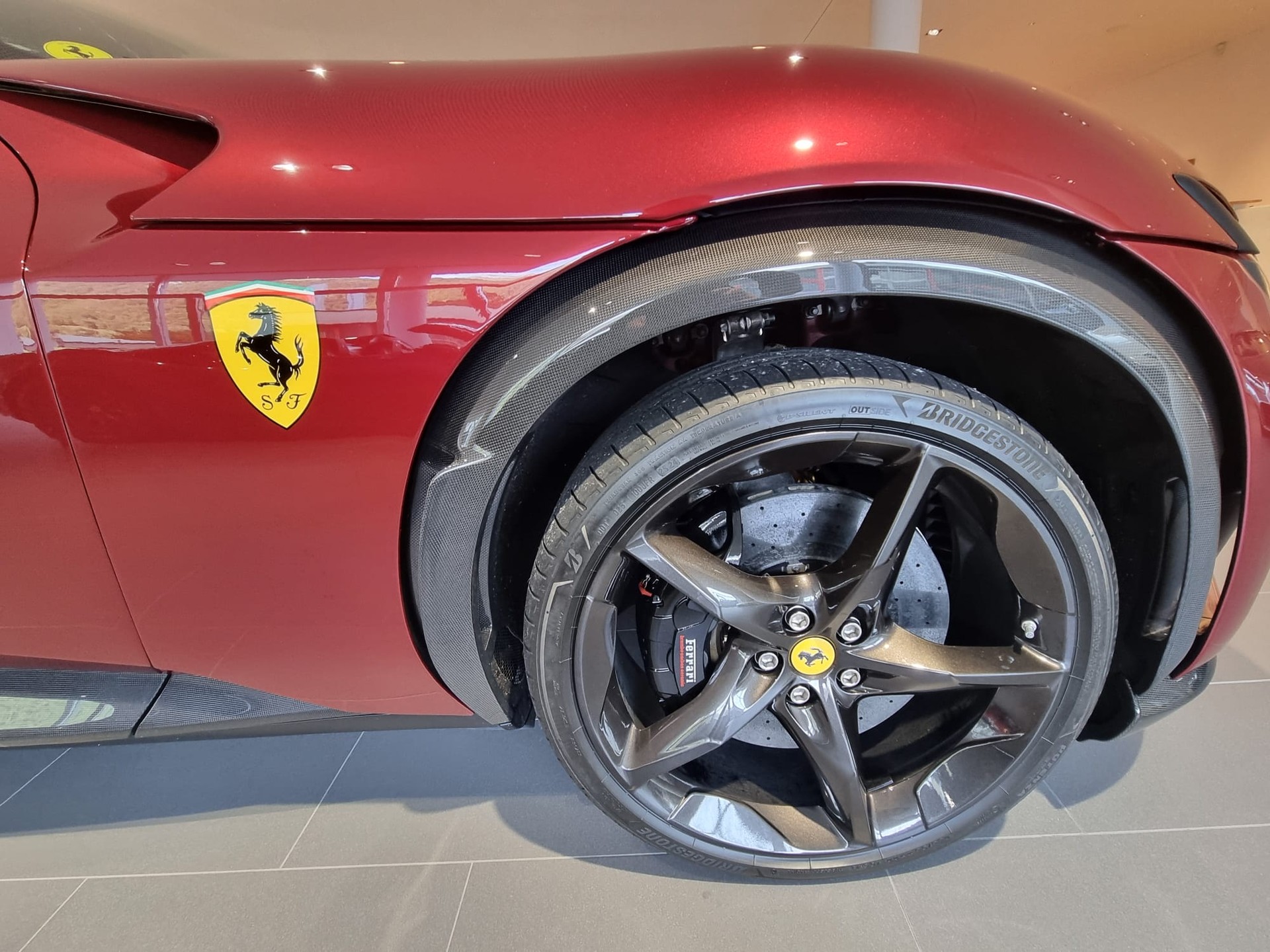 FERRARI Purosangue 6.5 V12-image-4