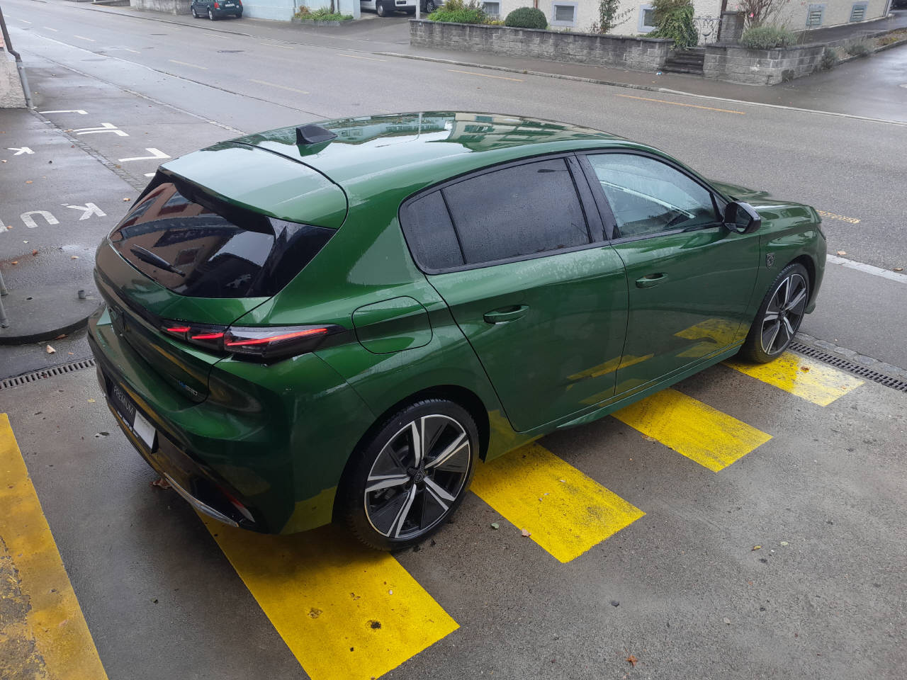 PEUGEOT 308 1.6 PHEV 225 GT-image-4
