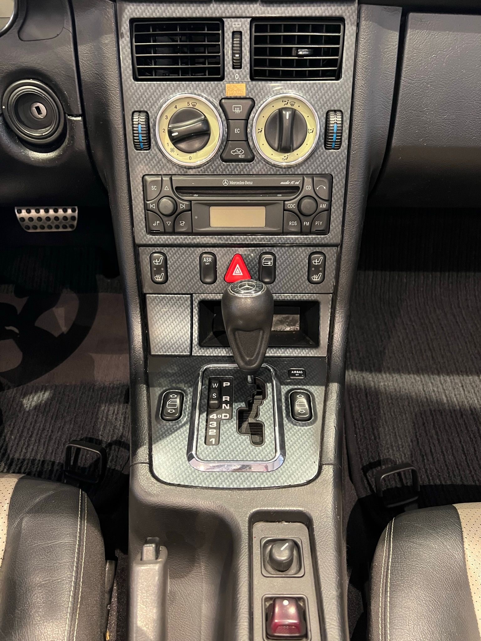 MERCEDES-BENZ SLK 230 Kompressor-image-11