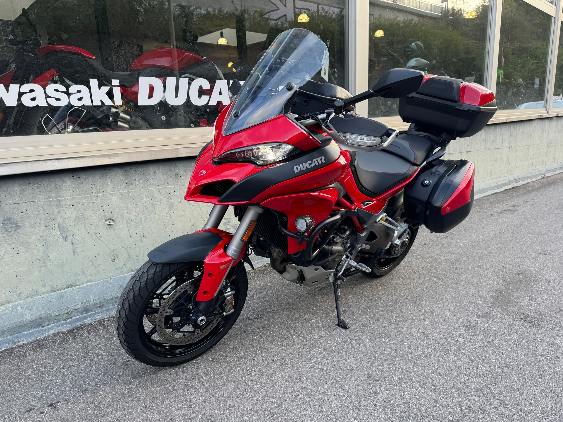 DUCATI Multistrada 1200 S-image-3