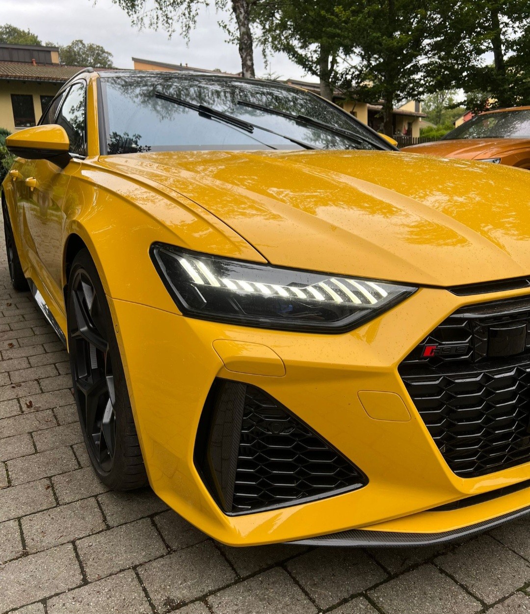 AUDI RS6 Avant 4.0 TFSI V8 Performance quattro-showroom-element-2