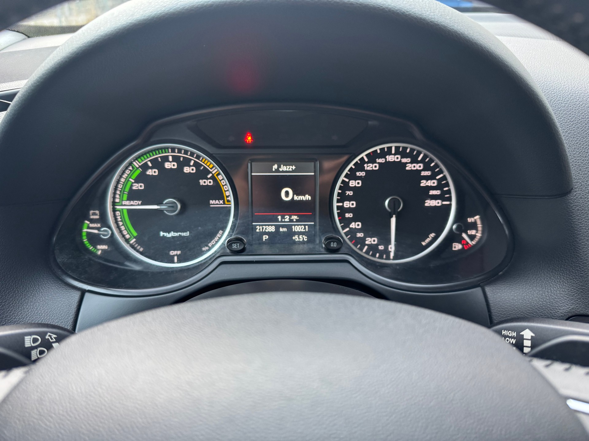 AUDI Q5 2.0 TFSI hybrid quattro tiptronic-image-6