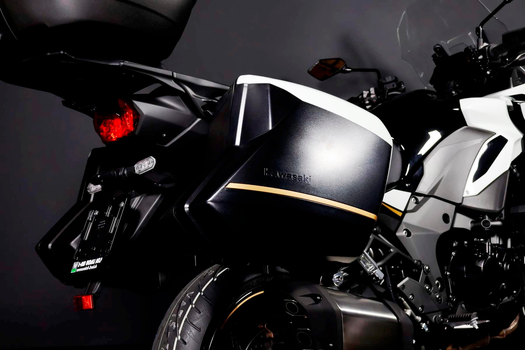 KAWASAKI Versys 1100 SE GT-image-11