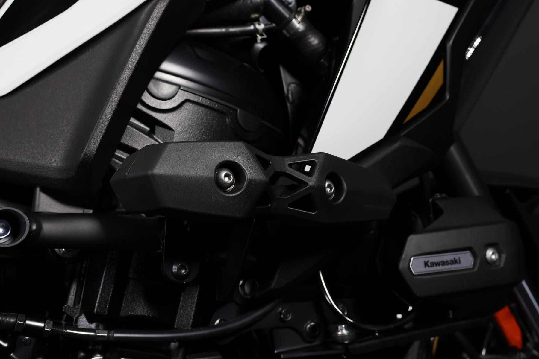KAWASAKI Versys 1100 SE GT-image-9