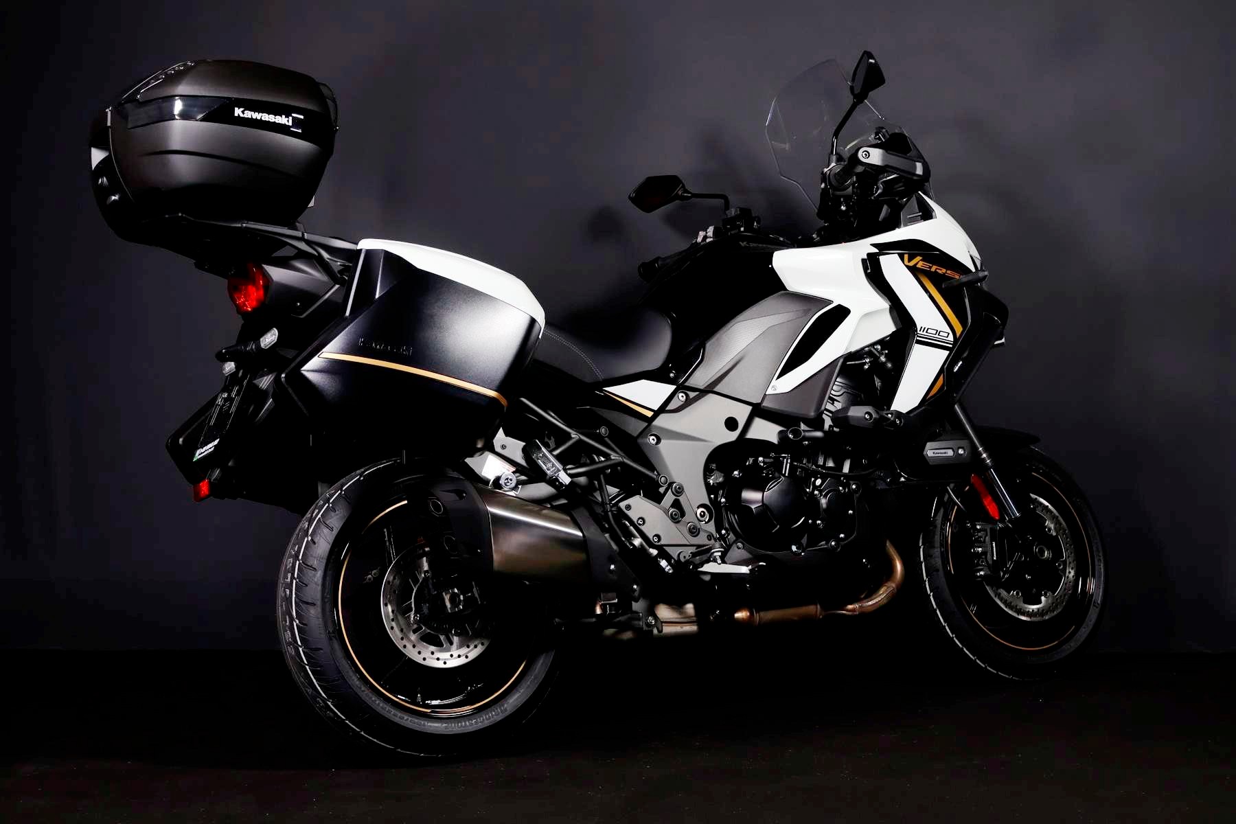 KAWASAKI Versys 1100 SE GT-image-12