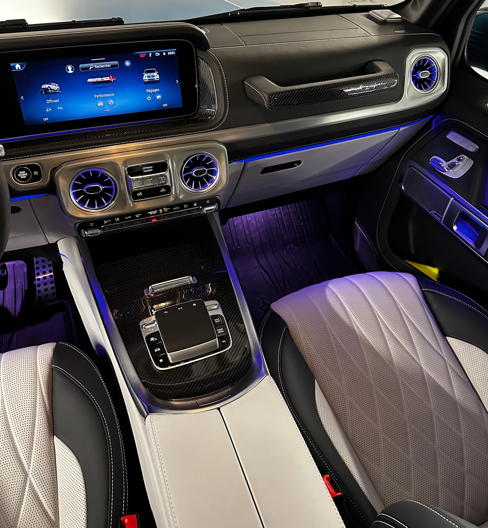 MERCEDES-BENZ G 63 AMG 9G-Tronic-image-14