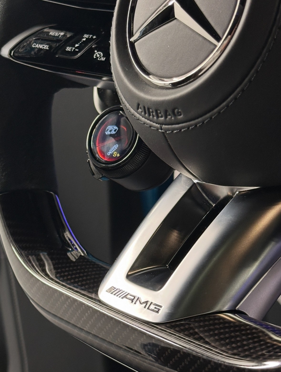 MERCEDES-BENZ G 63 AMG 9G-Tronic-image-13