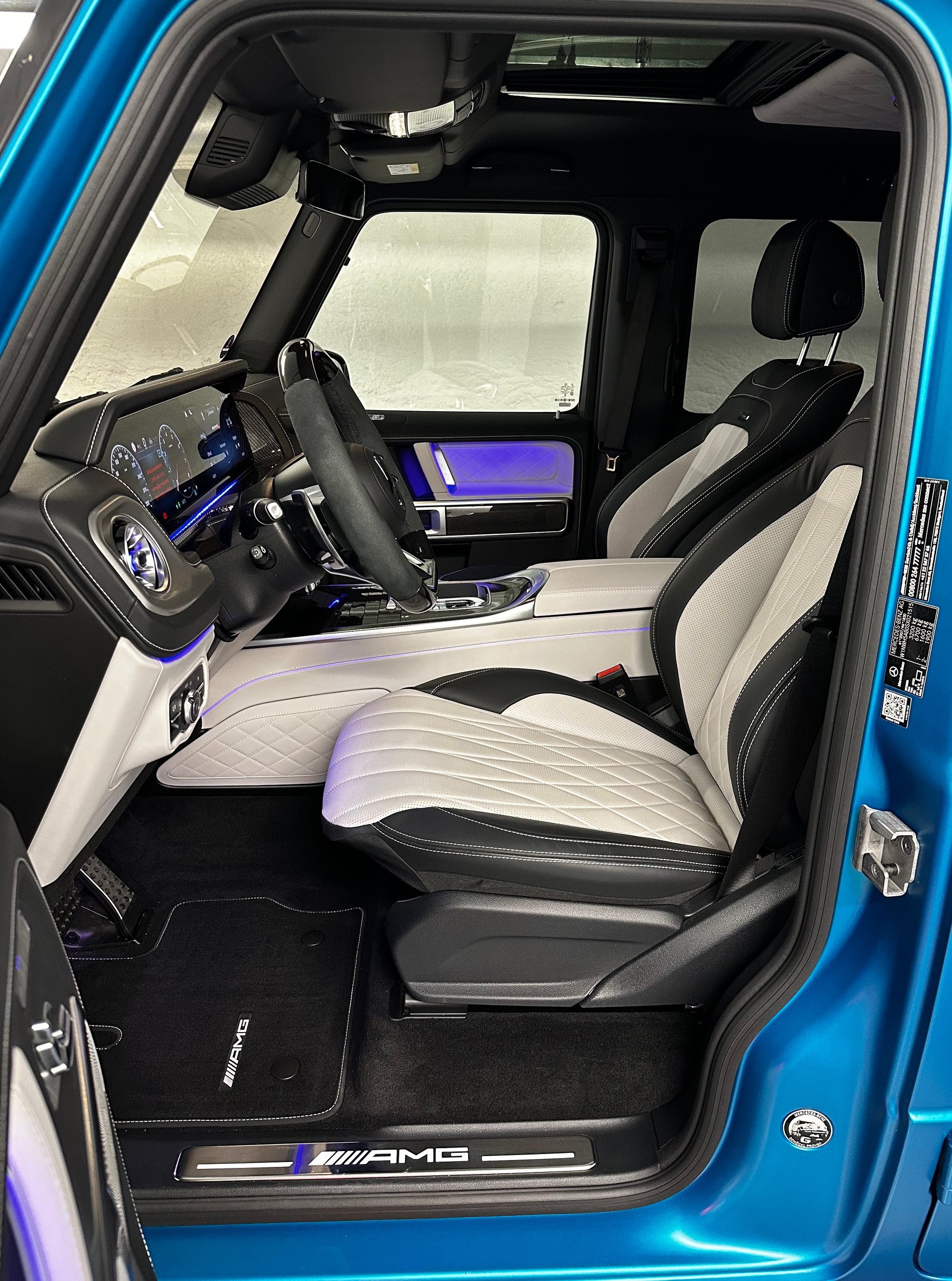 MERCEDES-BENZ G 63 AMG 9G-Tronic-image-7