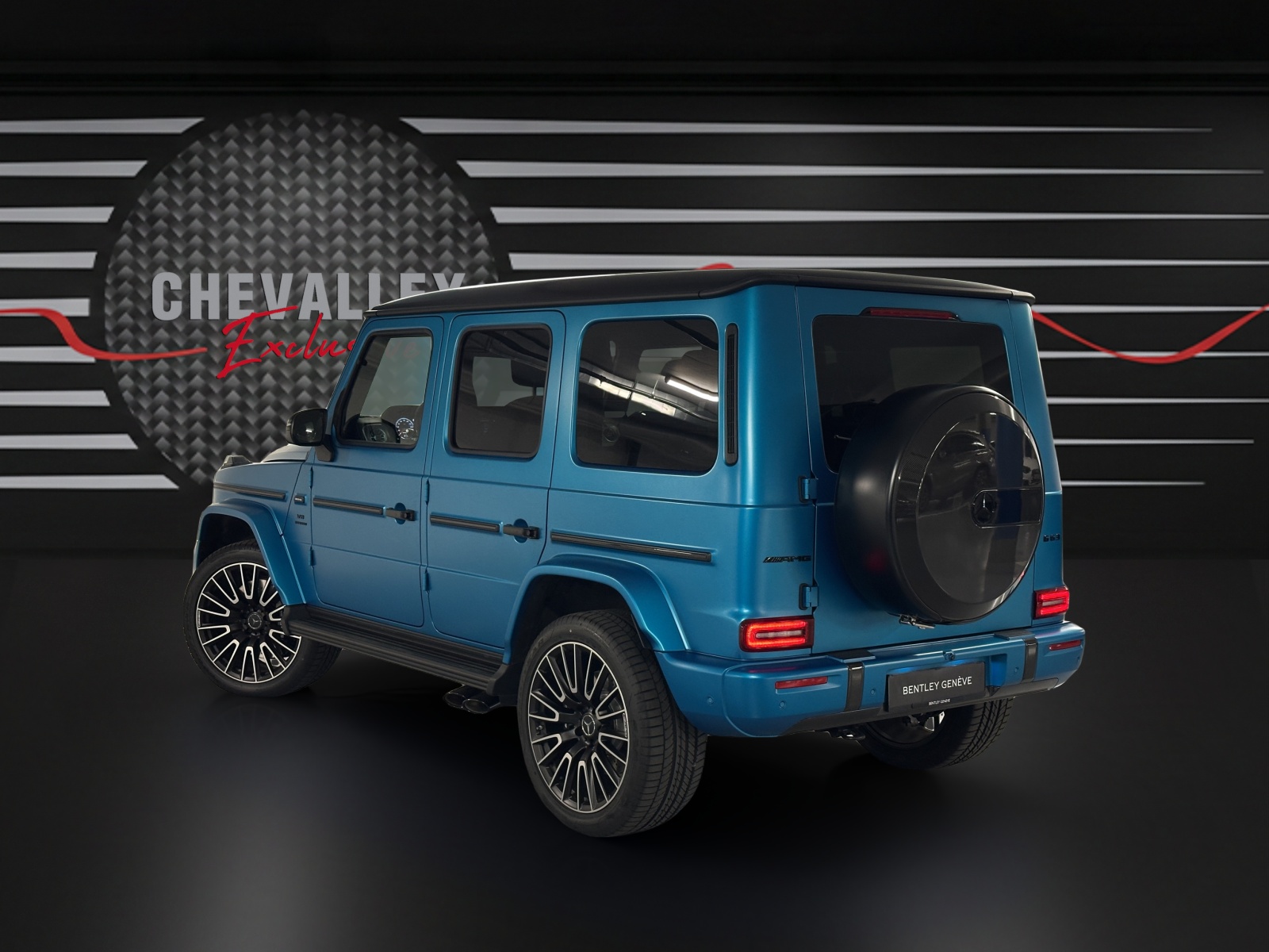 MERCEDES-BENZ G 63 AMG 9G-Tronic-showroom-element-3