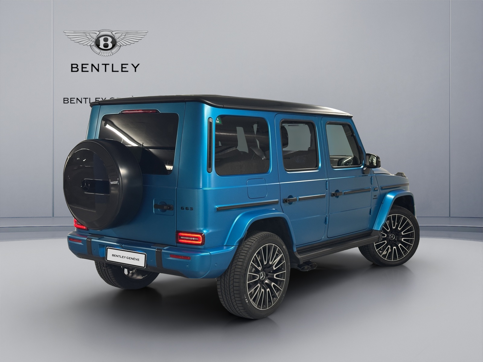 MERCEDES-BENZ G 63 AMG 9G-Tronic-image-4