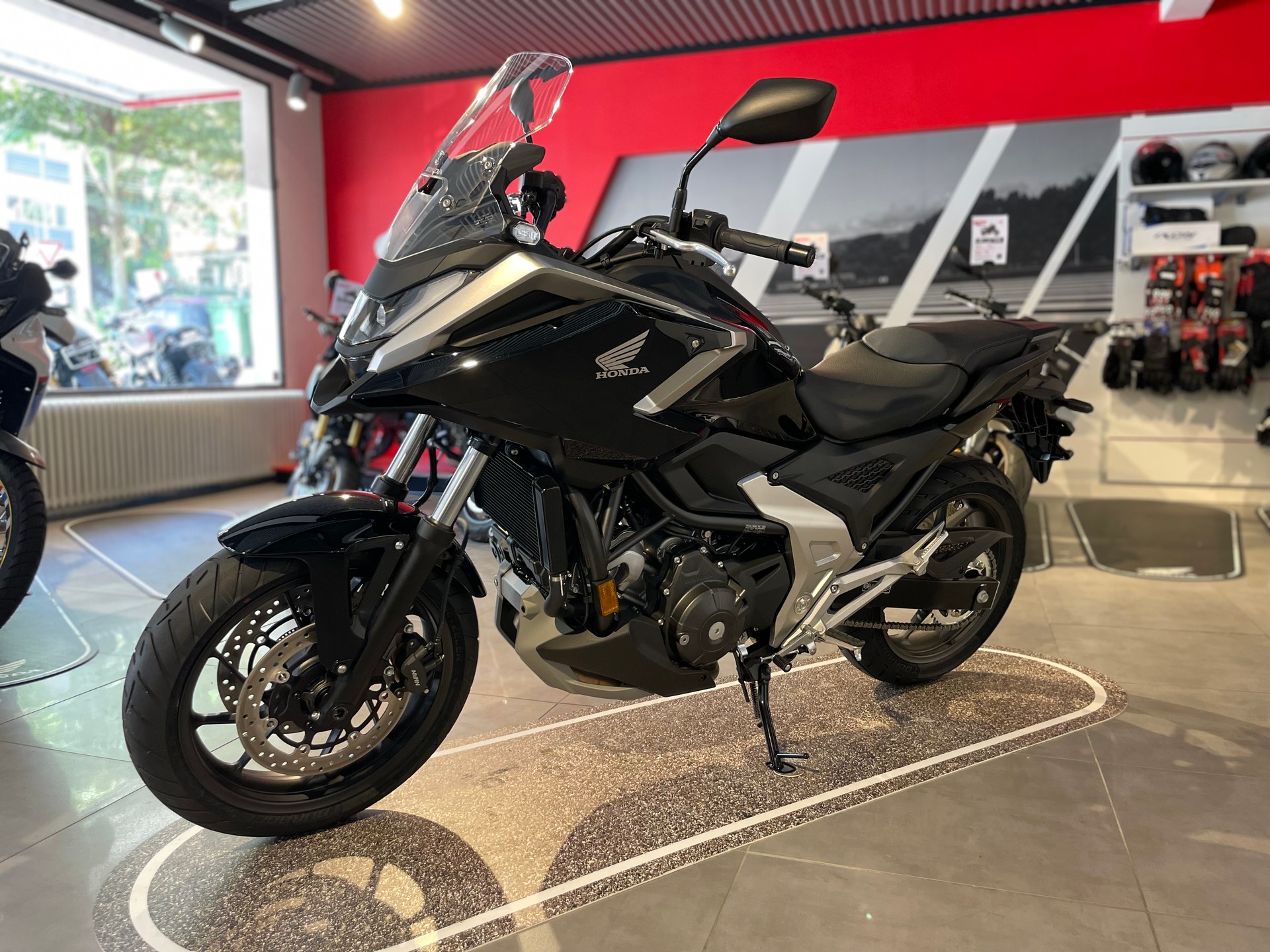 HONDA-image-0