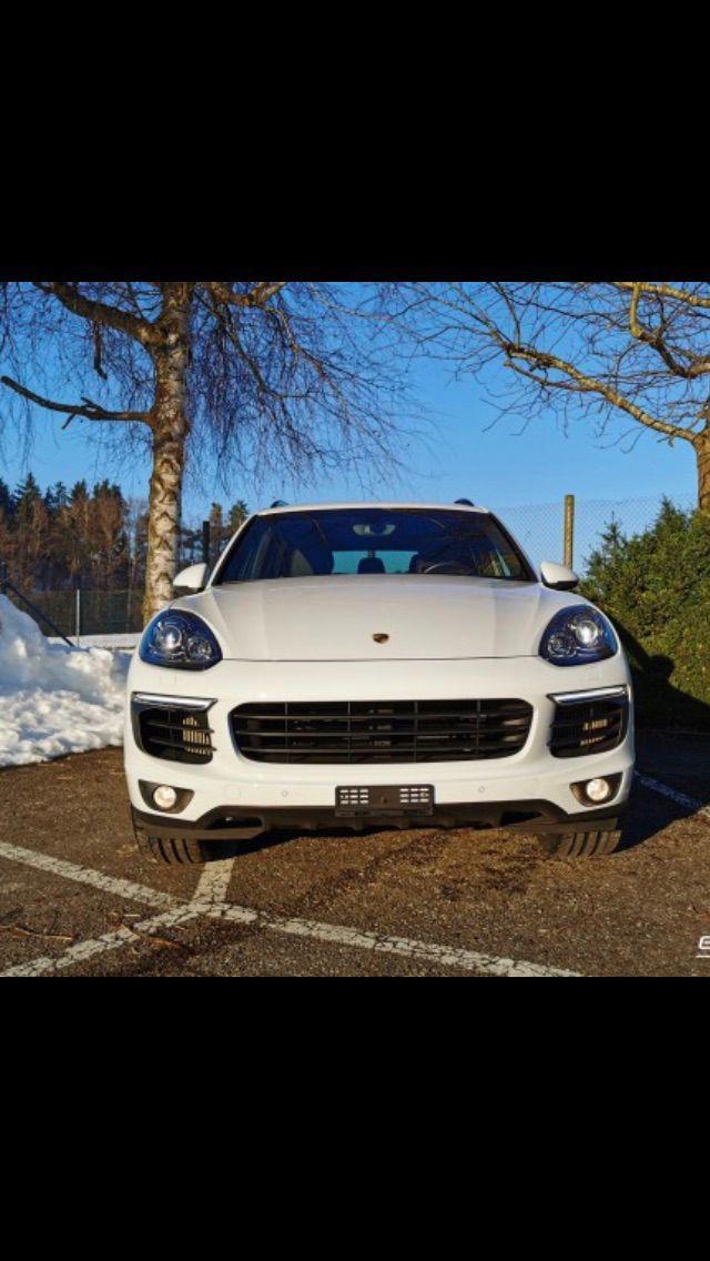 PORSCHE Cayenne S Diesel-image-13
