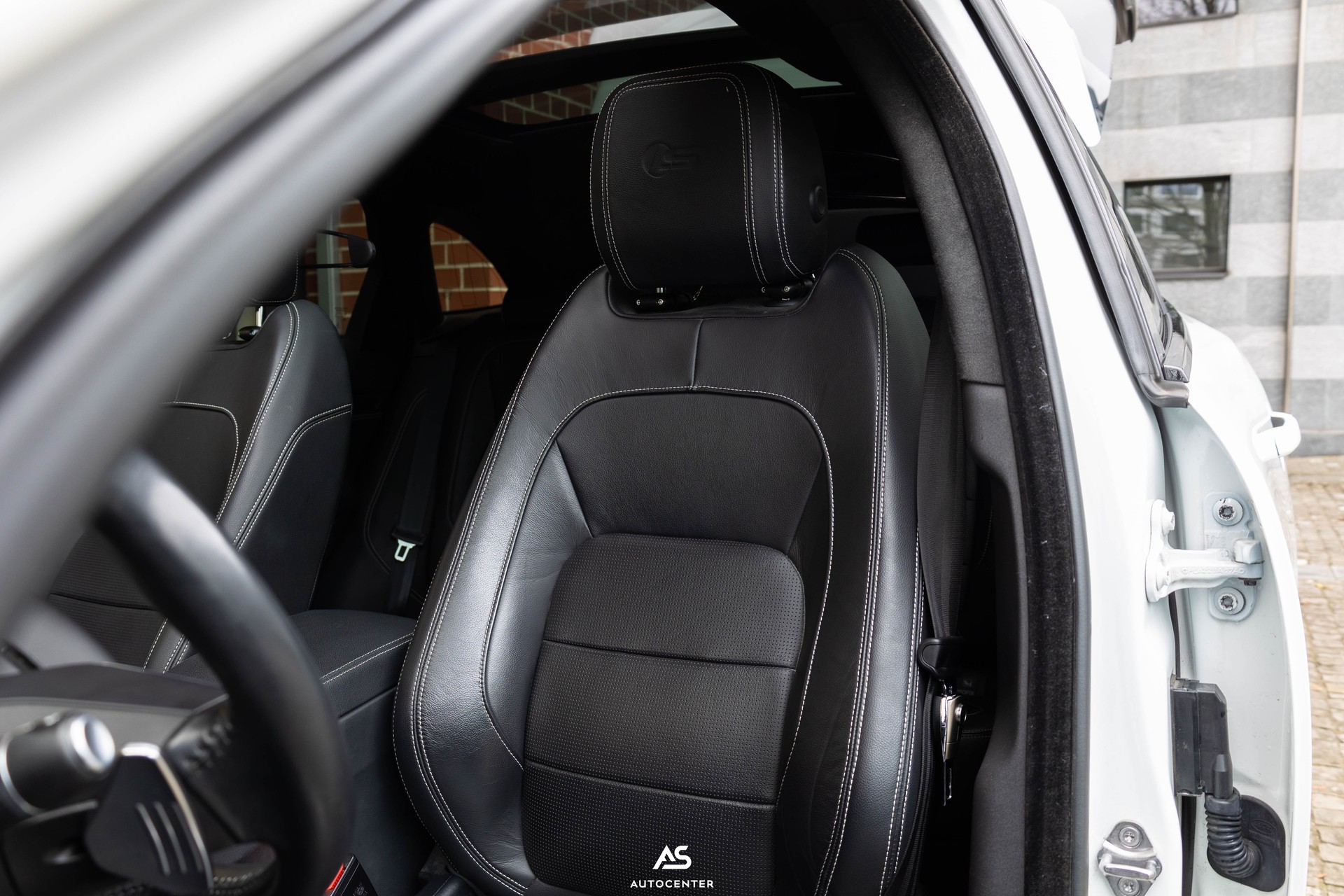 JAGUAR F-Pace V6 S AWD 380 PS (CH) Vollausstattung | BlackPack | AHK-image-15