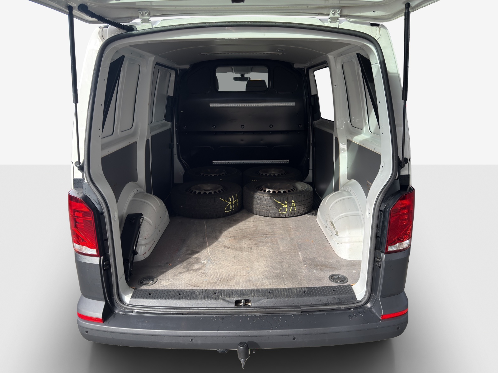 VW T6.1 2.0 TDI 4Motion-image-12