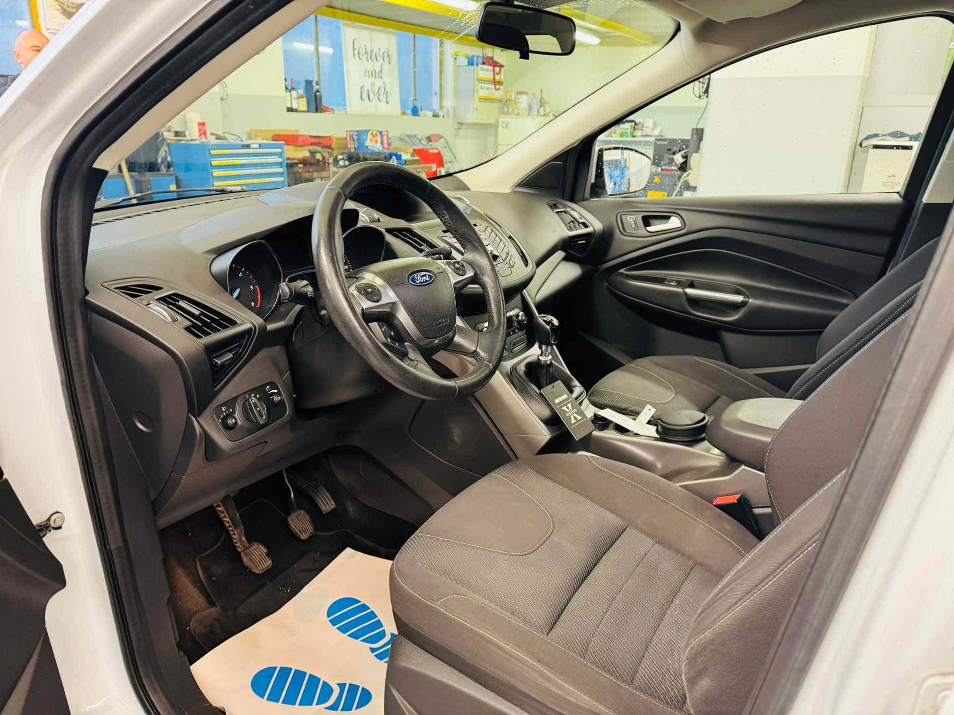 FORD Kuga 2.0 TDCi Titanium 4WD-image-7