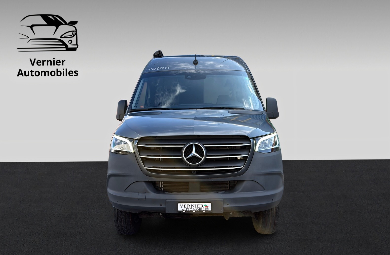 MERCEDES-BENZ Microlinner Yucon-image-1