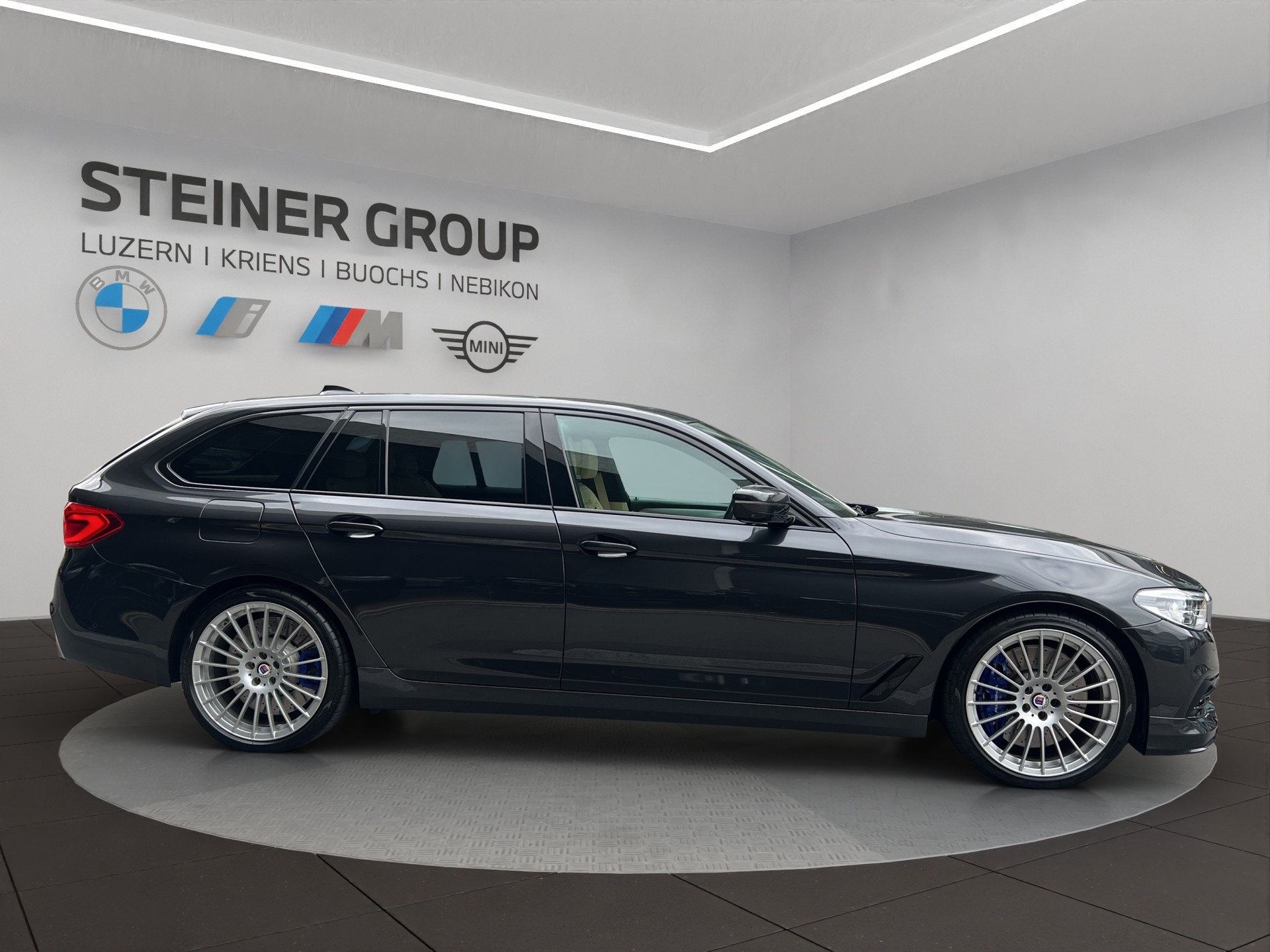 BMW-ALPINA B5 BiTurbo Touring 4.4 V8 xDrive Switch-Tronic-showroom-element-3