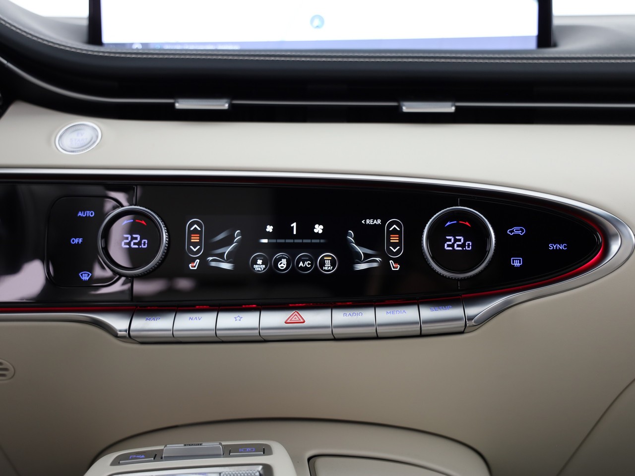 GENESIS GV70 Electrified Sport kWh 77,4 AWD-image-11