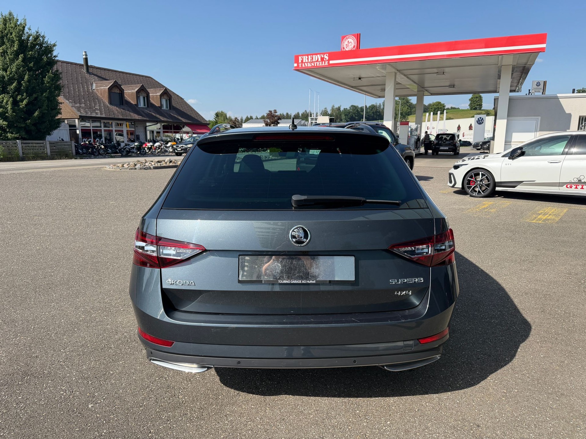 SKODA Superb Combi 2.0 TDi Sport Line 4x4 DSG-showroom-element-3