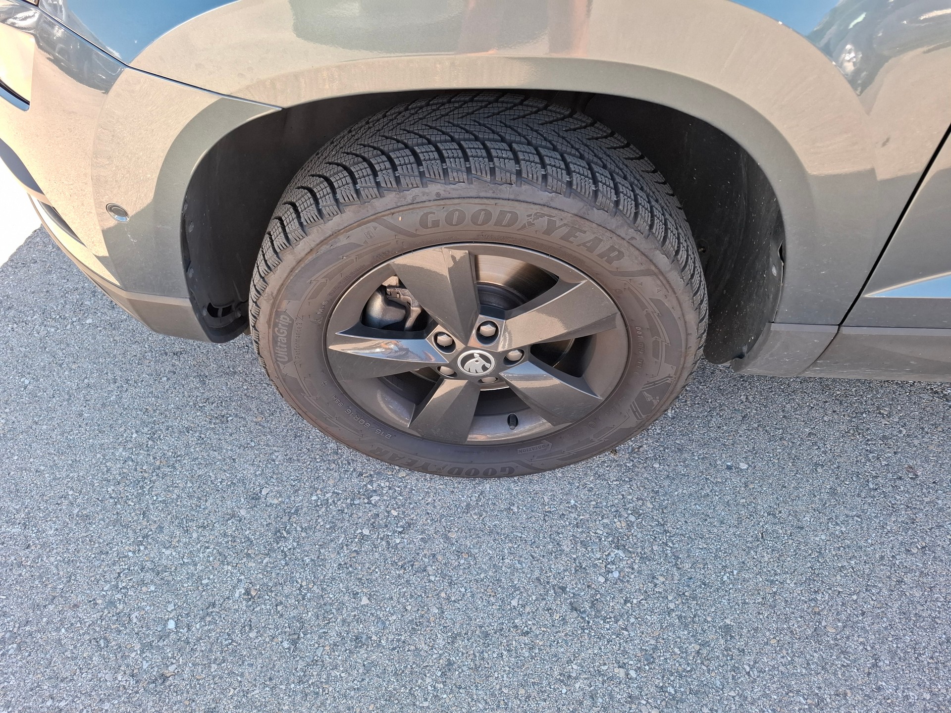 SKODA Karoq 2.0 TDI CR Style 4x4 DSG-image-6