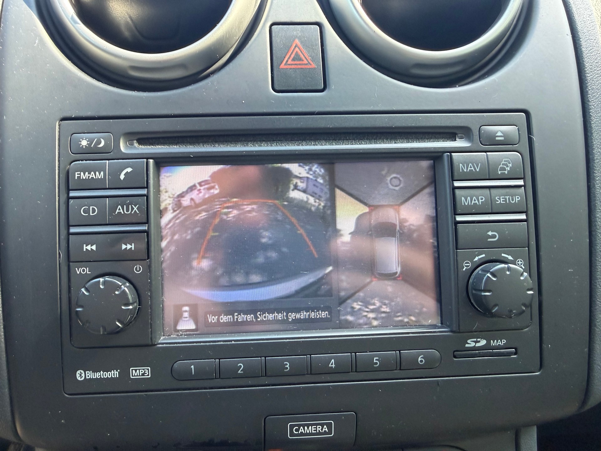 NISSAN Qashqai 1.6 dCi iStop 4WD 360-image-9