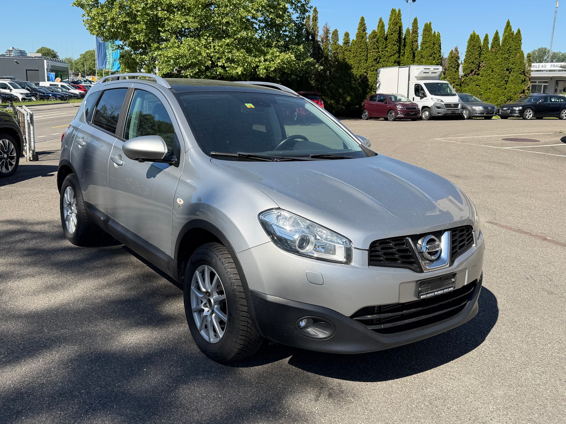 NISSAN Qashqai 1.6 dCi iStop 4WD 360-image-2