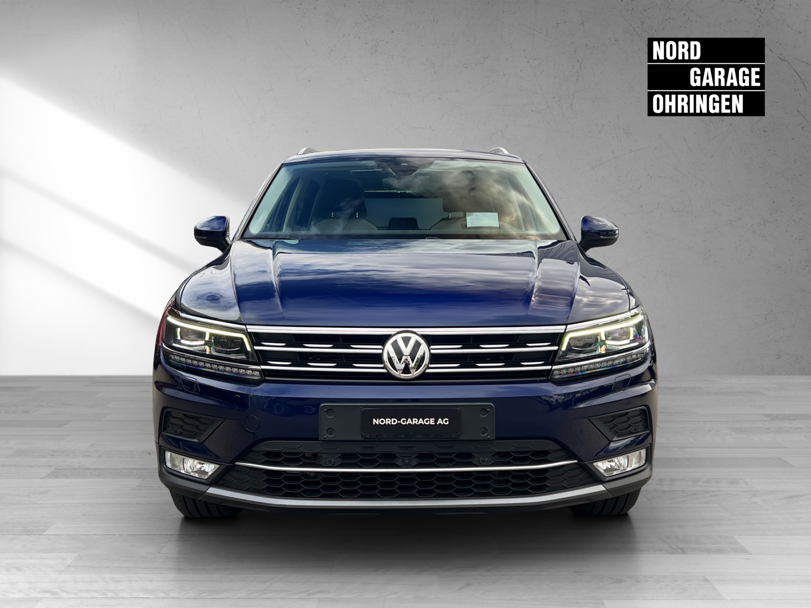 VW Tiguan 2.0TDI High 4M-showroom-element-1