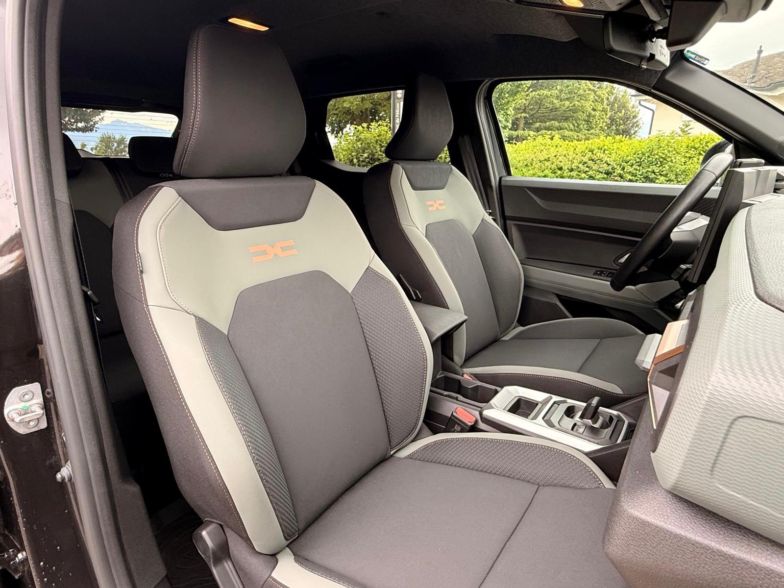 DACIA Duster HEV 140 Extreme-image-15