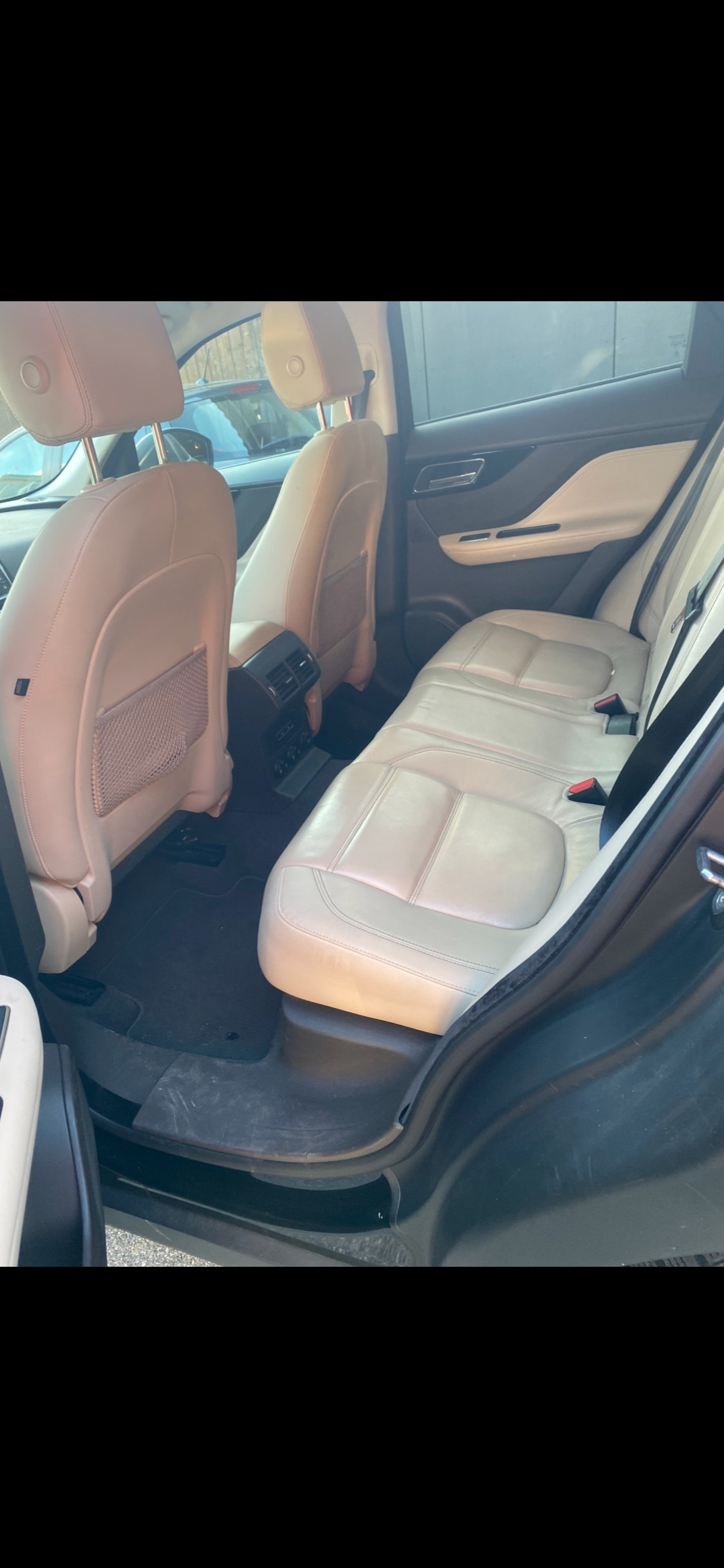 JAGUAR F-Pace 3.0 TD R-Sport AWD Automatik-image-5