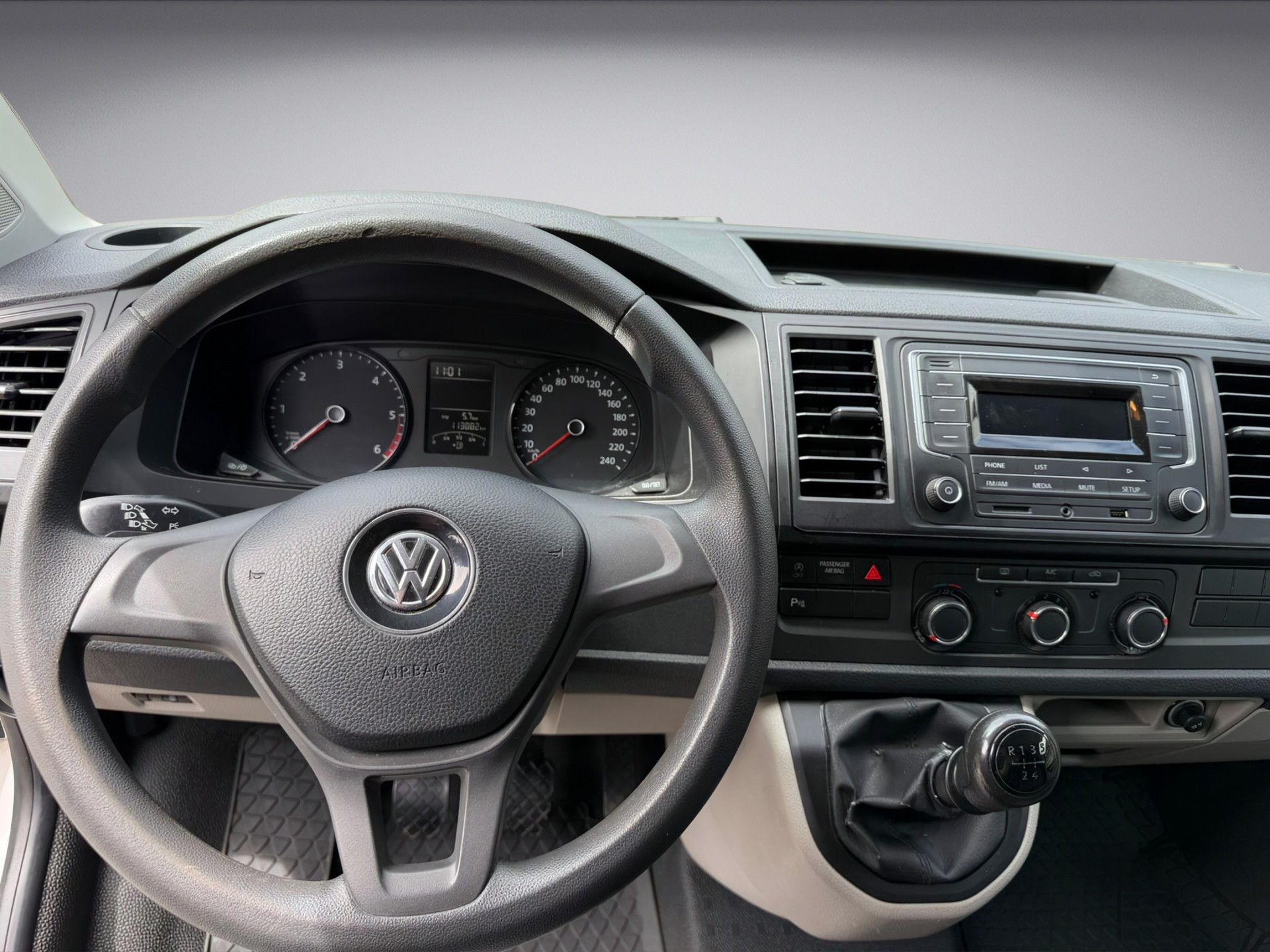VW T6 2.0 TDI * Hochdach * Sortimo * Klima * Euro 6 * Rückfahrkamera * Dach Version * 3 Sitzer *-image-7