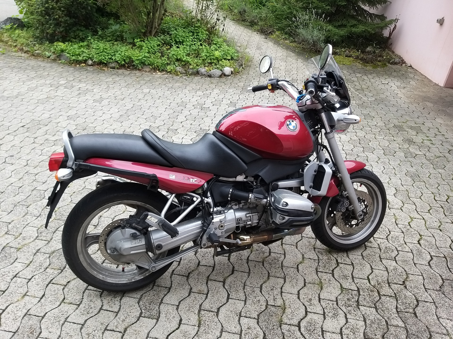 BMW R 1100 R-image-1