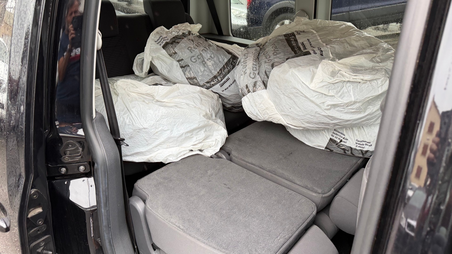 VW Caddy 2.0 TDI 4Motion Comfortline DSG-image-12