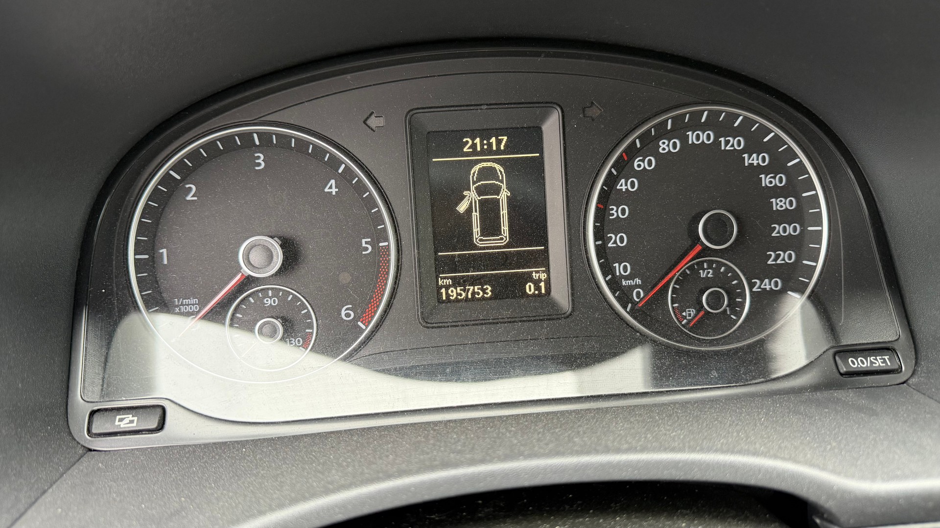 VW Caddy 2.0 TDI 4Motion Comfortline DSG-image-15