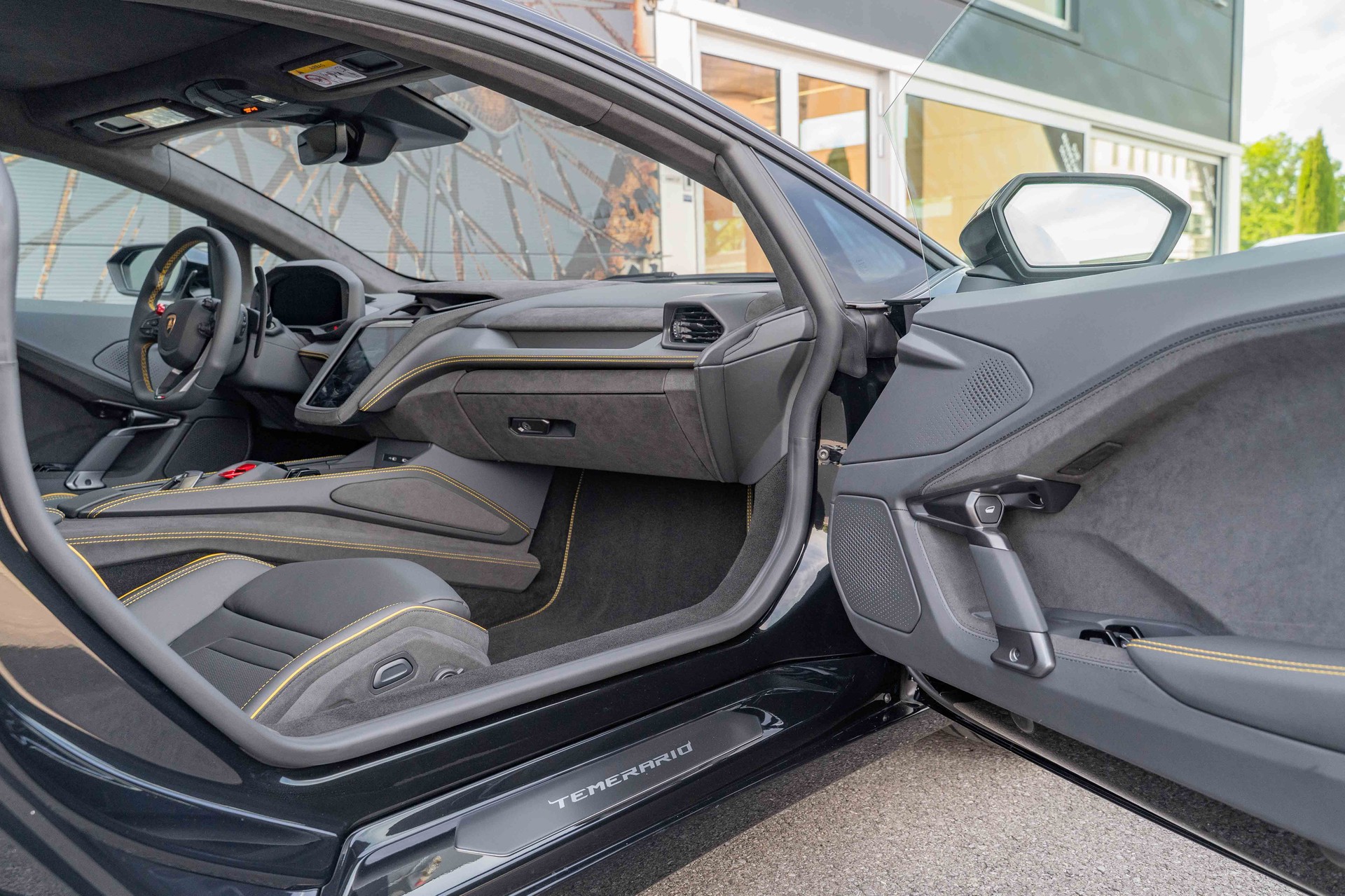 LAMBORGHINI Temerario HPEV-image-9