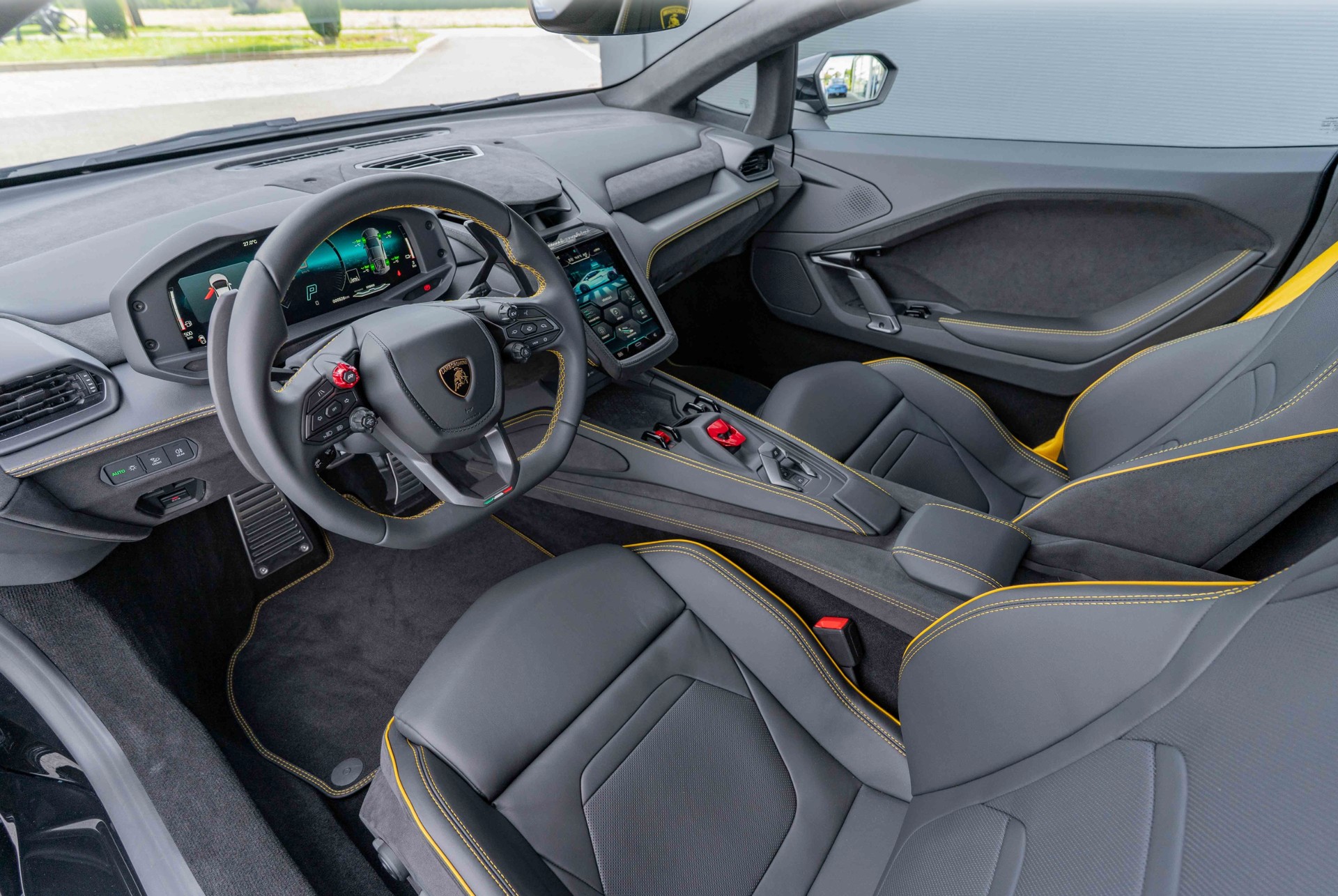 LAMBORGHINI Temerario HPEV-image-7